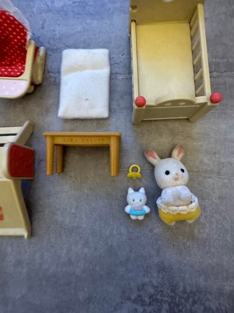 Sylvanian Families set met konijntje en accessoires, Kinderen en Baby's, Speelgoed | Overig, Zo goed als nieuw, Meisje, Ophalen of Verzenden