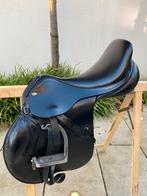 Euroriding springzadel 17 inch, Dieren en Toebehoren, Ophalen of Verzenden, Zo goed als nieuw, Springen