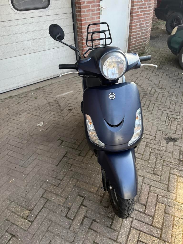 Sym fiddle 2, Ophalen, Zo goed als nieuw, Benzine, Fiddle