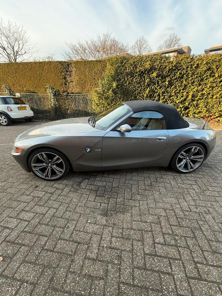 BMW Z4 2.5 I Roadster 2003 Grijs, Auto's, BMW, Particulier, Z4, Benzine, E, Cabriolet, Handgeschakeld, Origineel Nederlands, Zilver of Grijs