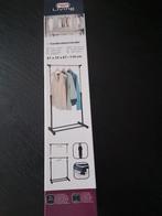 Kledingrek, Ophalen, Nieuw