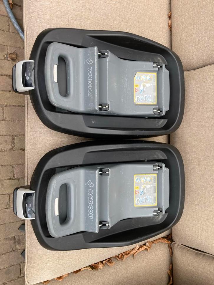 Maxi-Cosi FamilyFix 2 stuks, Kinderen en Baby's, Autostoeltjes, Gebruikt, Maxi-Cosi, 9 t/m 18 kg, Isofix, Ophalen