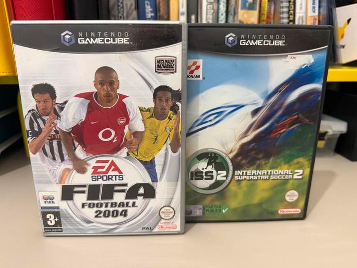 Koopje! 2 voor de prijs van 1 Gamecube Fifa 2004 & ISS 2, Spelcomputers en Games, Games | Nintendo GameCube, Zo goed als nieuw