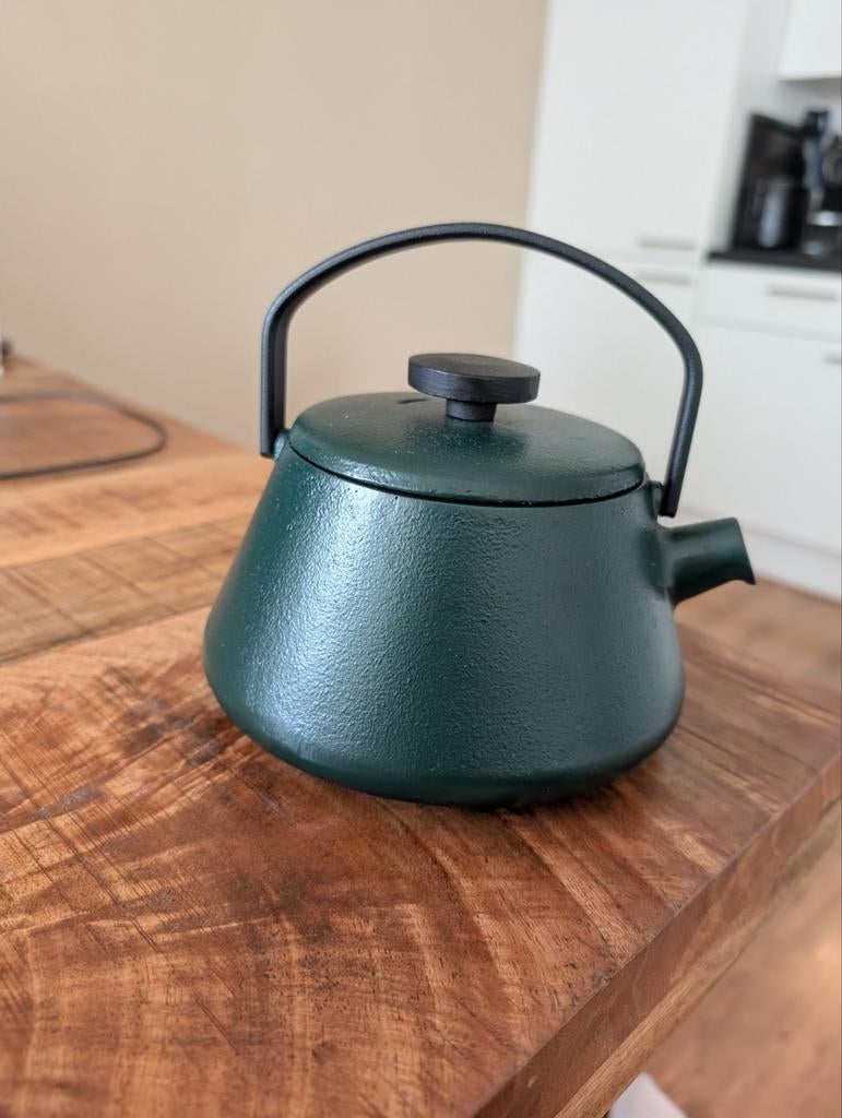 Brabantia T-Time Gietijzer Theepot, donkergroen 0,7 liter, Overige materialen, Overige typen, Ophalen of Verzenden, Zo goed als nieuw