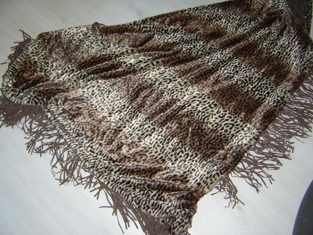 Stola / omslagdoek / poncho / sjaal panterprint, Ophalen of Verzenden, Nieuw, Maat 46/48 (XL) of groter, Sjaal