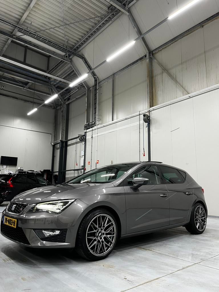 Seat Leon FR 1.4TSI ACT 150pk Dsg7 Pano, led, 18inch wielen., Auto's, Seat, 4 cilinders, 150 pk, Leon, 1395 cc