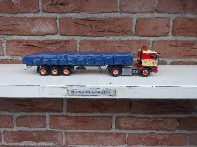 Tekno  Daf  2800  met  oplegger  van  Torben  Rafn.