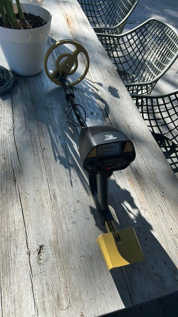 Metaaldetector Macgyver, Hobby en Vrije tijd, Metaaldetectors, Ophalen of Verzenden, Zo goed als nieuw, Discriminatie metaaldetectie