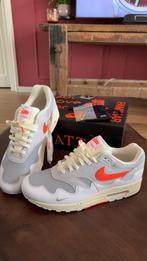 Nike Air Max 1 Patta White Hyper Crimson 45,5/11,5, Ophalen of Verzenden, Nieuw, Wit, Sneakers of Gympen