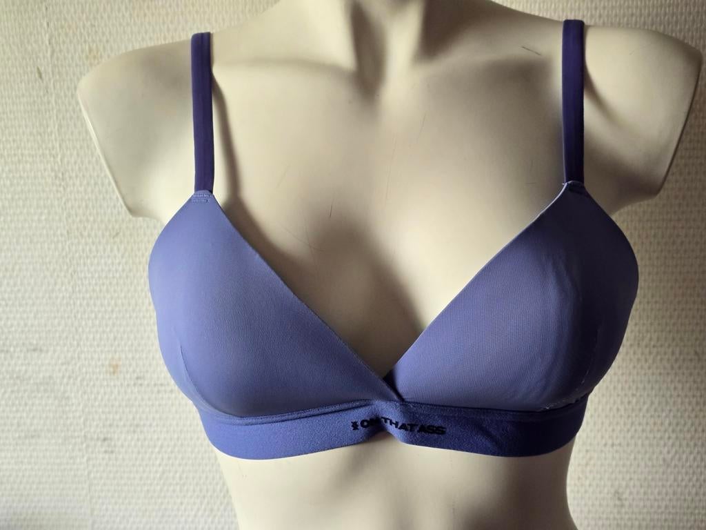 On That Ass dames bh maat M " Nieuw ", On That Ass, Ophalen of Verzenden, Paars, BH