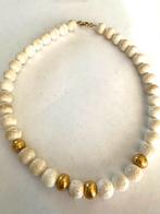 Wit koraal messing vintage ketting, Sieraden, Tassen en Uiterlijk, Kettingen, Verzenden, Gebruikt, Wit, Overige materialen