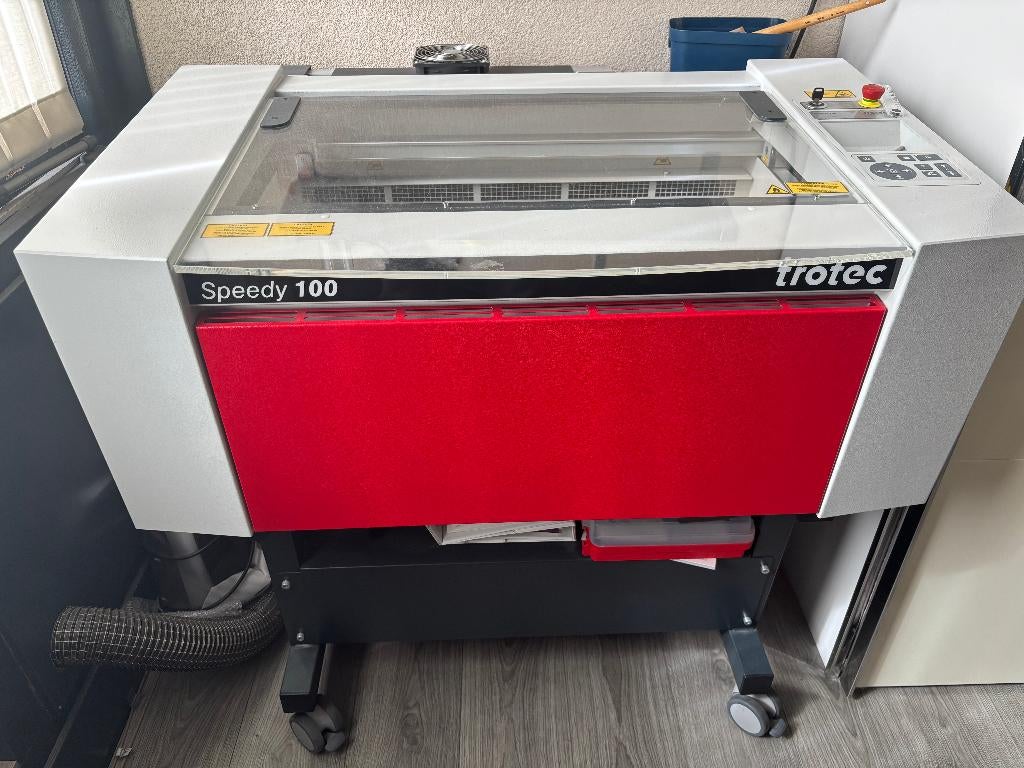 Trotec Speedy 100 (60W), BJ 2021, laser graveer en snij, Ophalen, Zo goed als nieuw