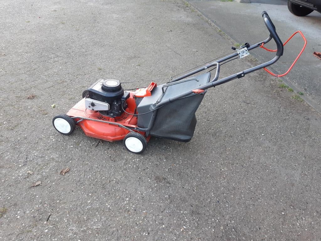 Tk Husqvarna Royal 46 gazonmaaier grasmaaier, Ophalen, Gebruikt