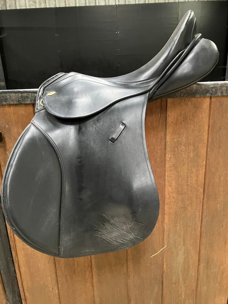 Veelzijdigheids zadel Kentaur 18 inch, Dieren en Toebehoren, Ophalen of Verzenden, Gebruikt, Overige soorten