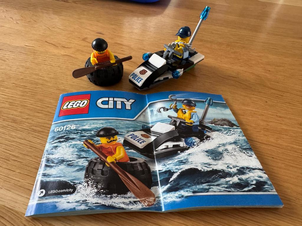 Lego city 60126, complete set inclusief boekje, Ophalen of Verzenden, Zo goed als nieuw