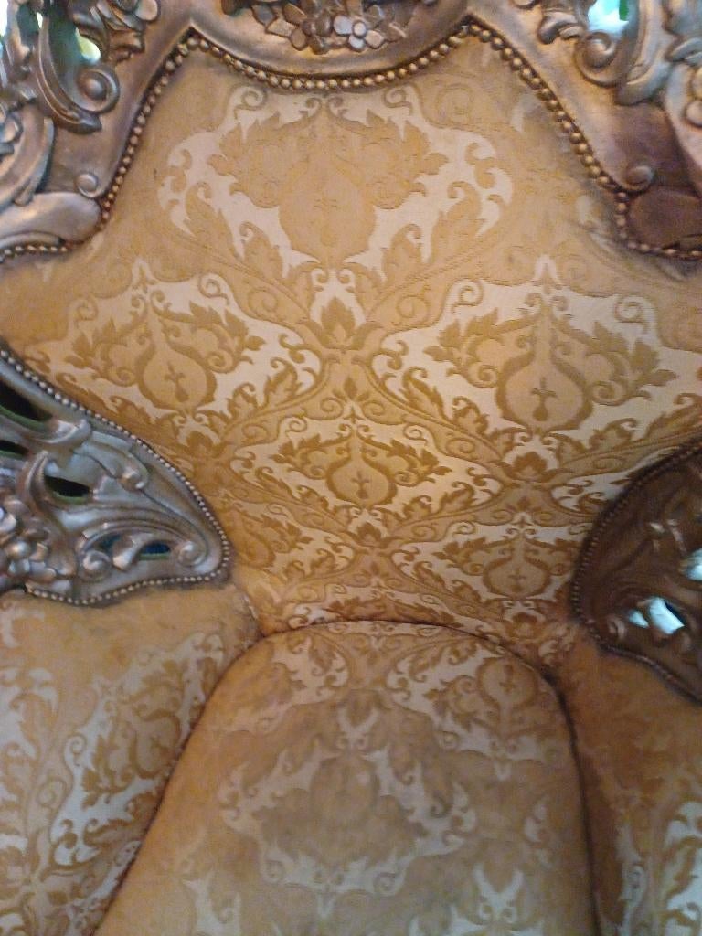 Stoel als een troon uniek geen tweede ooit gezien, Huis en Inrichting, Ophalen, 75 tot 100 cm, Zo goed als nieuw, Stof