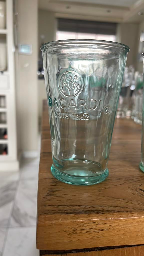 Heel veel BACADI glazen, Ophalen of Verzenden, Zo goed als nieuw