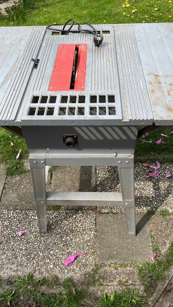 Zaagtafel Kinzo  mag snel weg voor een prikkie, Ophalen, Gebruikt, Cirkelzaag, Kinzo