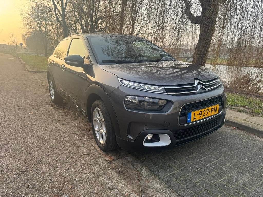 Citroën C4 Cactus Puretech 110pk S&S 2018 Grijs, Auto's, Citroën, Voorwielaandrijving, 1005 kg, 40 €/maand, 1199 cc