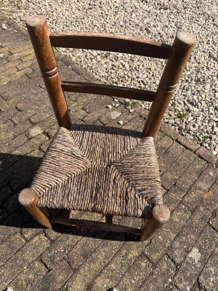 Vintage kinder houten stoeltje, Ophalen