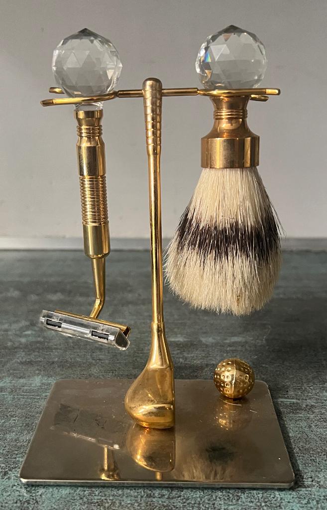 Elegante scheerset met scheerkwast, scheermes en houder., Ophalen of Verzenden