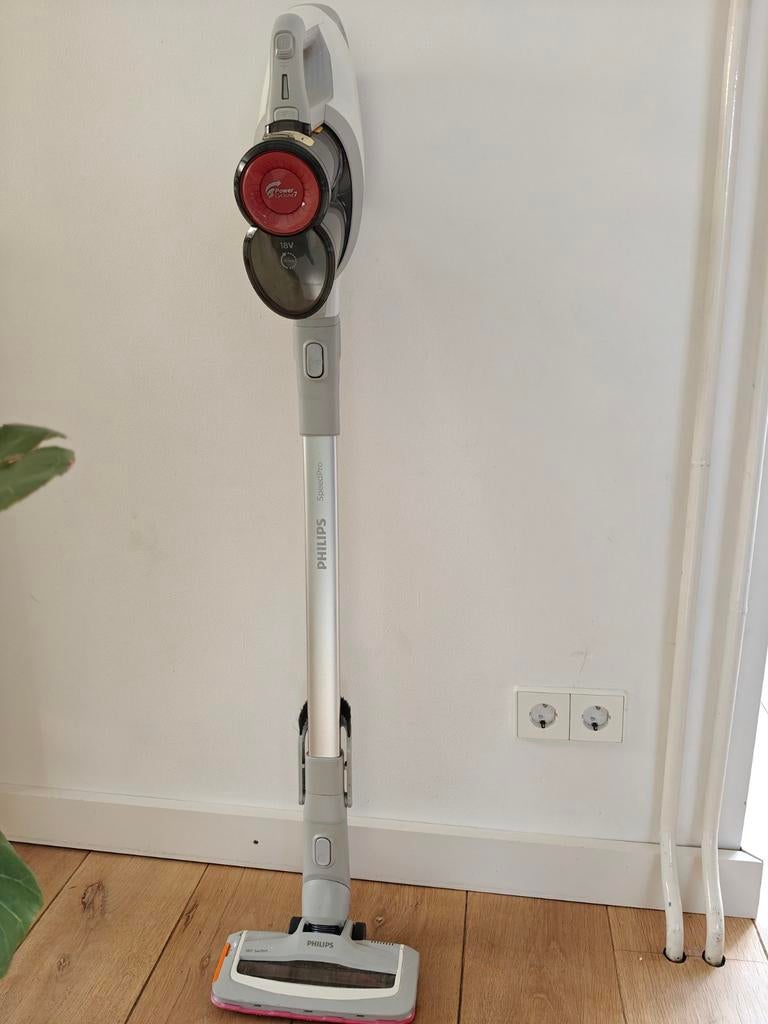 Philips SpeedPro steelstofzuiger met LED verlichting, Ophalen, Gebruikt, Stofzuiger, 1600 tot 2000 watt