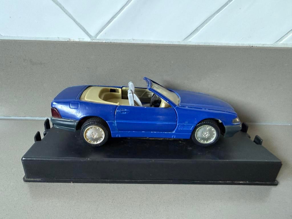 Miniatuurauto Mercedes SLK 500 - Blauw, Hobby en Vrije tijd, Modelauto's | 1:18, Ophalen of Verzenden, Gebruikt, Auto, Overige merken