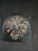 Industriële klok, Huis en Inrichting, Woonaccessoires | Klokken, Ophalen, Wandklok