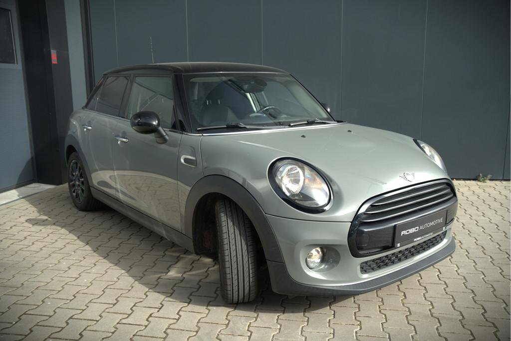 MINI Mini 1.5 Cooper | Apple Carplay | Navigatie | Cruise Co, Auto's, Gebruikt, 1165 kg, Origineel Nederlands, Bedrijf