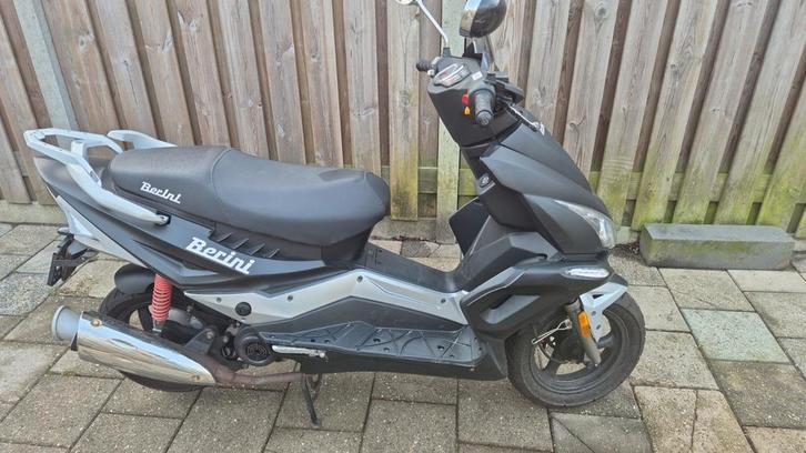 Berini snor scooter te koop, Fietsen en Brommers, Scooters | Kymco, Gebruikt, Overige modellen, Benzine, Ophalen