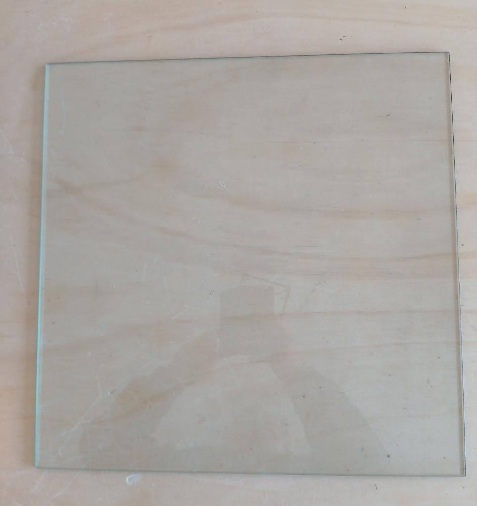 Te koop een glasplaat voor een tafel 50x50 cm, Ophalen, Minder dan 80 cm, Minder dan 80 cm, Zo goed als nieuw