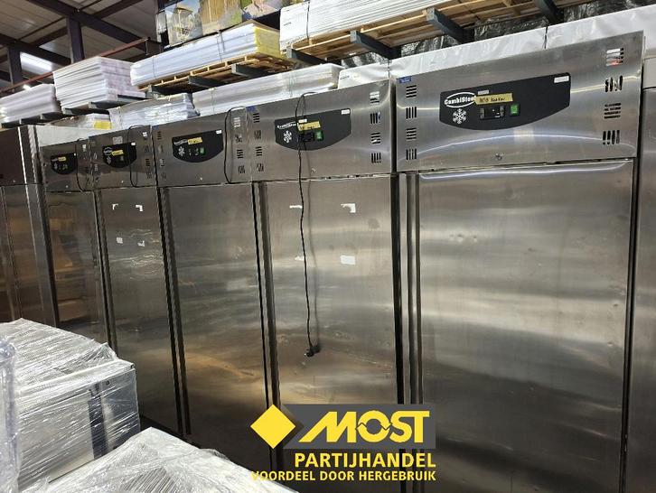 2x Combisteel vrieskast 2x Combisteel koelkast, Witgoed en Apparatuur, Koelkasten en IJskasten, Zonder vriesvak, 200 liter of meer