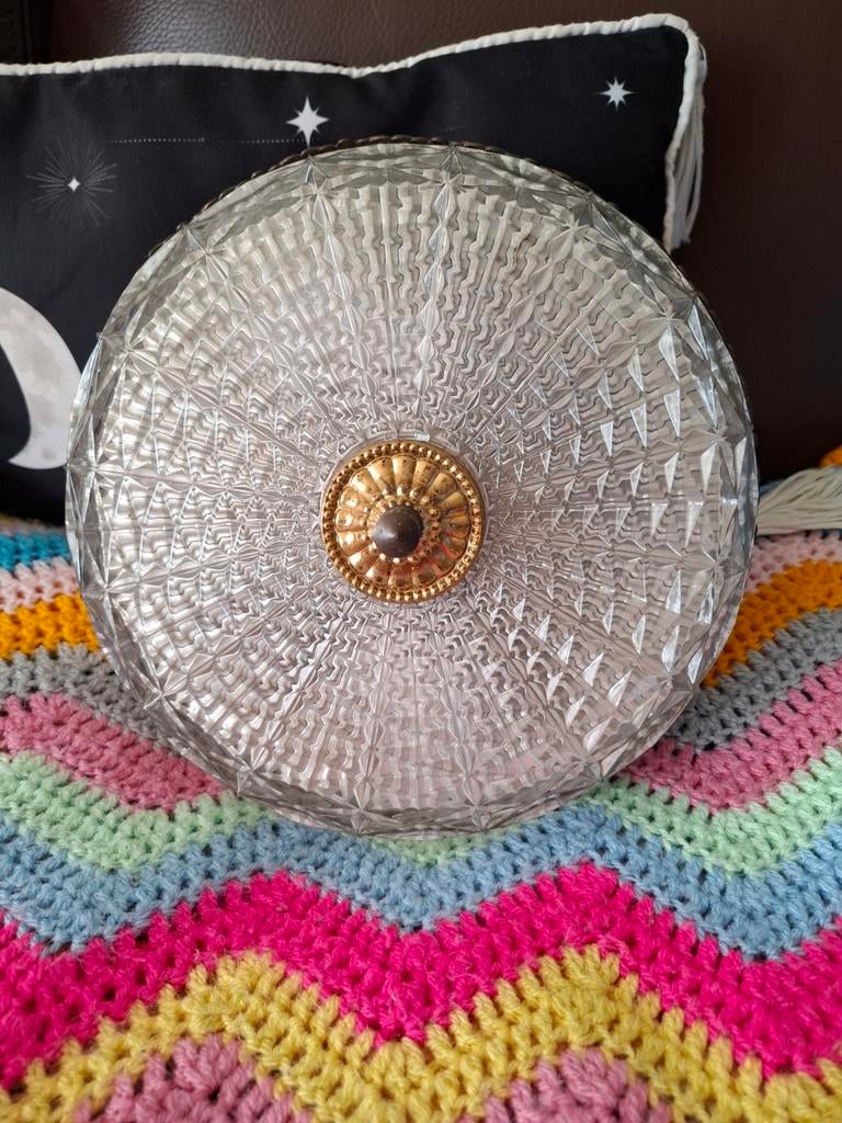 Oude plafondlamp diameter 23cm hoog 10cm met dopje 12 cm, Huis en Inrichting, Lampen | Plafondlampen, Ophalen of Verzenden, Zo goed als nieuw