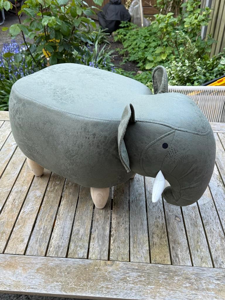 Gratis op te halen, krukje Olifant, Ophalen, Gebruikt, Hout