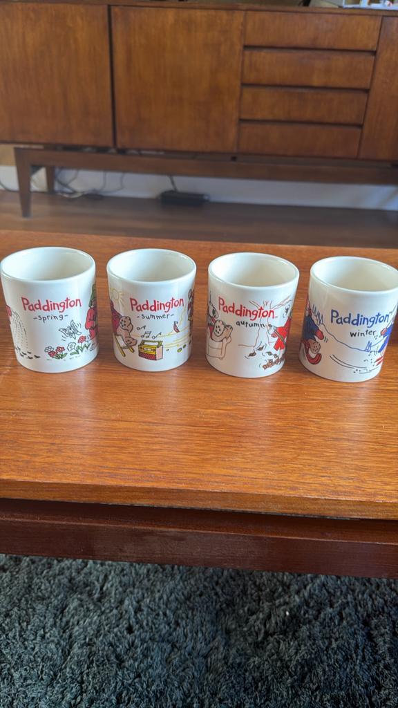 Paddington mokken 4 seizoenen Douwe Egberts 1996, Ophalen of Verzenden, Steen/keramiek, Meerkleurig, Overige merken