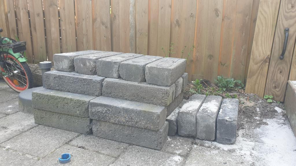 30 stapelblokken gratis af te halen, Tuin en Terras, Ophalen of Verzenden, Minder dan 100 cm, Minder dan 25 cm