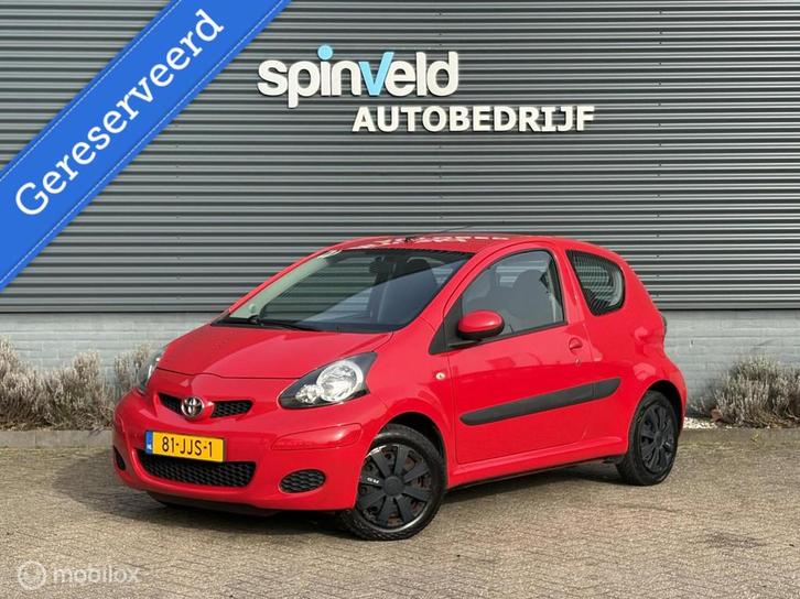 Toyota Aygo 1.0-12V Comfort - AUT - Elek Pakket - Nap -, Auto's, Toyota, Bedrijf, Aygo, ABS, Airbags, Alarm, Centrale vergrendeling