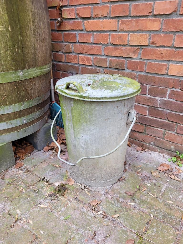 Vuilinsbak, Tuin en Terras, Ophalen, Rond, Metaal, Minder dan 30 cm