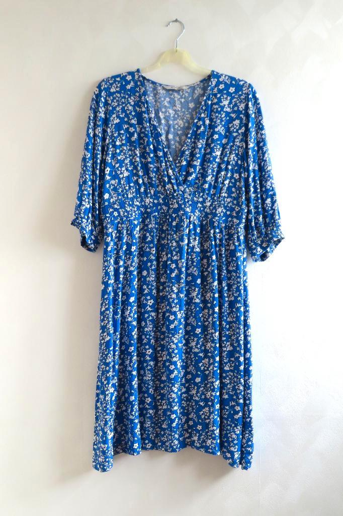 Jurk Blauw Bloem Miljuschka Wehkamp mt 46 (4587), Kleding | Dames, Jurken, Zo goed als nieuw, Maat 46/48 (XL) of groter, Blauw