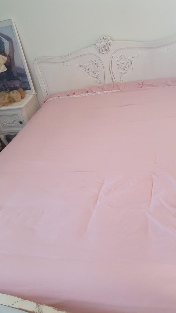 Romantisch tweepersoonsbed met nachtkastjes + NASA-matras, Gebruikt, Tweepersoons, Ophalen of Verzenden, Overige maten