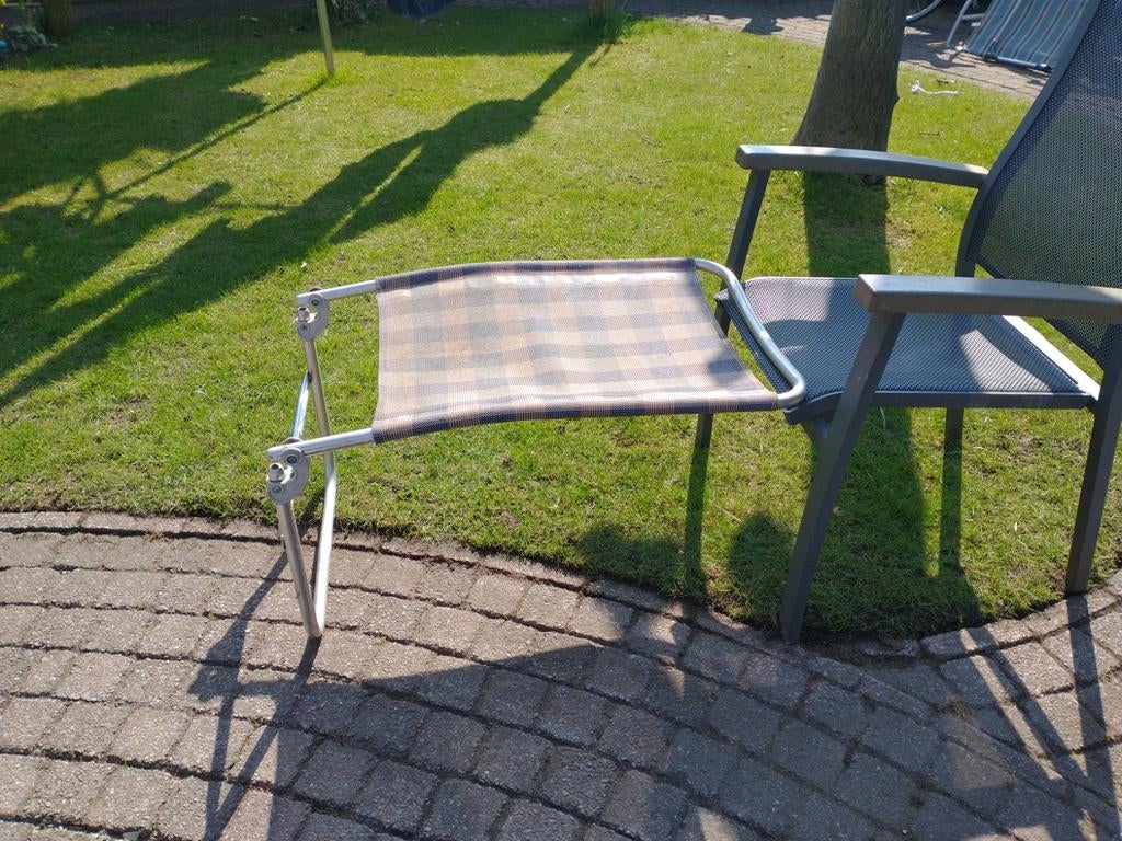 Voetsteun dukdalf, Ophalen, Campingstoel