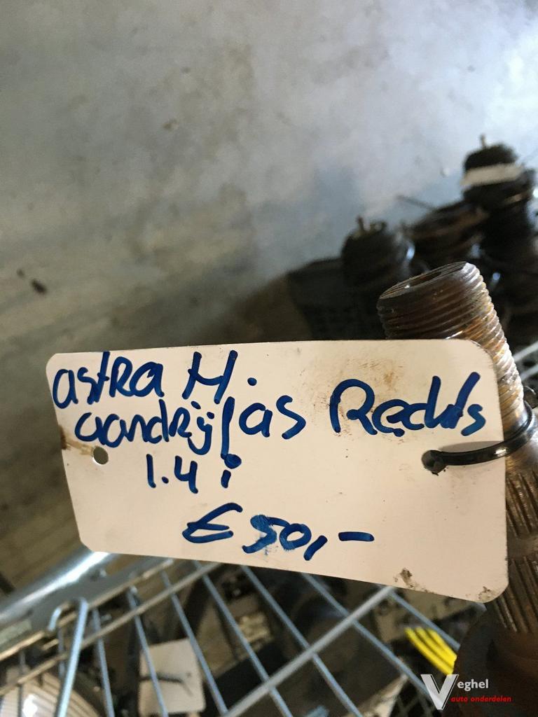 Opel Astra H 2010 1.4 Aandrijfas Rechtsvoor of Linksvoor