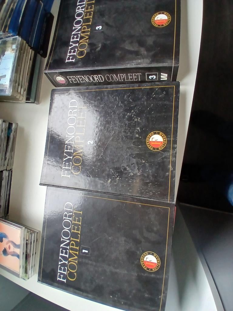 Feyenoord compleet 3 gebonden delen 1087 pagina's bieden, Ophalen, Gelezen, Balsport
