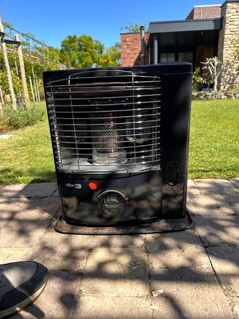 Zibro Petroleumkachel - Compacte en efficiënte verwarming, Ophalen, Gebruikt, Overige brandstoffen, Petroleumkachel