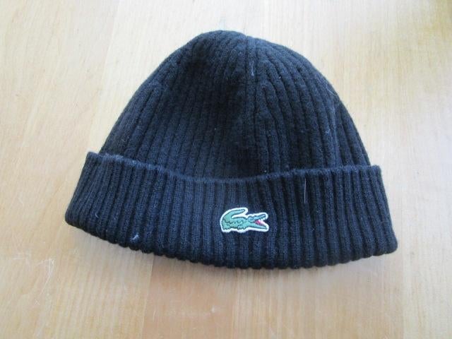 Zwarte Lacoste muts/beanie, Kleding | Heren, Mutsen, Sjaals en Handschoenen, Ophalen, Lacoste, Overige maten, Zo goed als nieuw