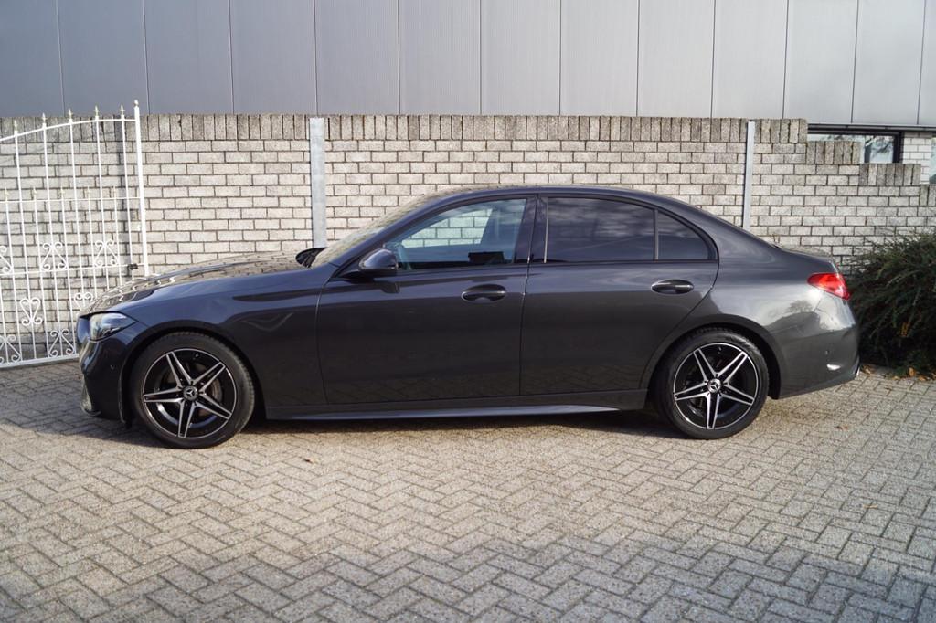 Mercedes-Benz C-klasse 180 AMG Line Autom Leder/Alcantara Sp, Automaat, 4 cilinders, Bedrijf, 170 pk