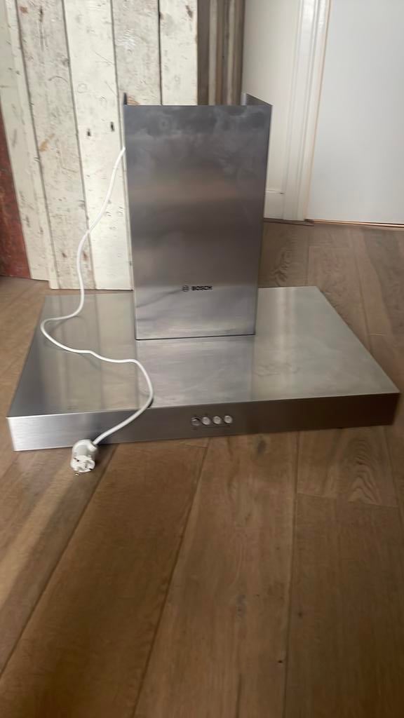 Afzuikap Bosch 70cm breed, Witgoed en Apparatuur, Afzuigkappen, Ophalen, Zo goed als nieuw, Wandschouwkap