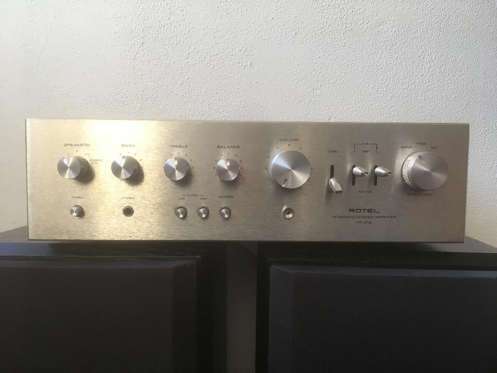 ROTEL RA-312, Overige merken, Gebruikt, Ophalen of Verzenden, Minder dan 60 watt