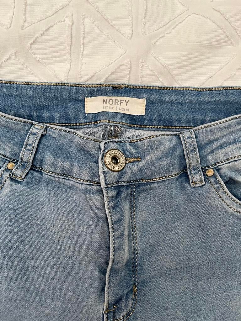 Norfy Jeans maat 40 - Zo goed als nieuw, Ophalen of Verzenden, Zo goed als nieuw, Blauw, W30 - W32 (confectie 38/40)