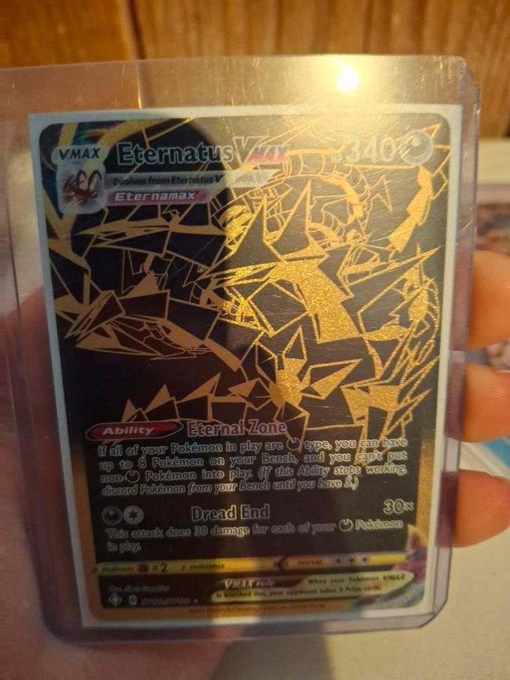 Eternatus VMAX Gold SV122/SV122 Pokémon Kaart, Hobby en Vrije tijd, Verzamelkaartspellen | Pokémon, Zo goed als nieuw, Ophalen of Verzenden